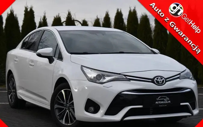 toyota Toyota Avensis cena 57900 przebieg: 183000, rok produkcji 2015 z Lipno